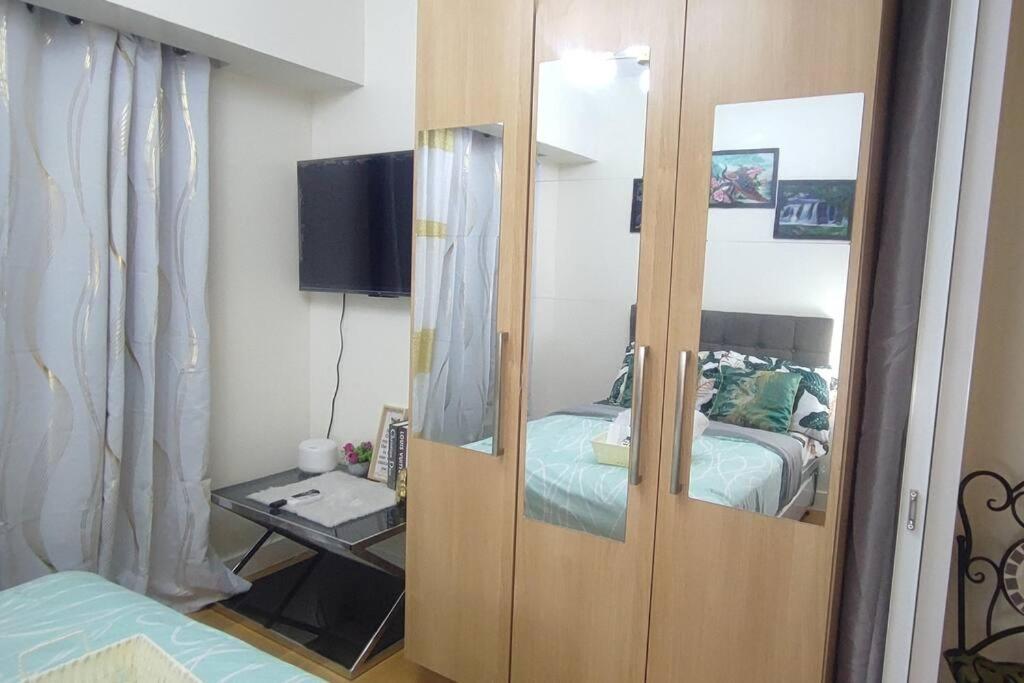 Aveline Suites Elite Rockwell View Acqua Private Residences Near Rockwell Makati Manilla Buitenkant foto